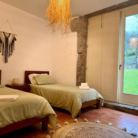 Geres - Aldeia Turistica De Louredo בית נופש *