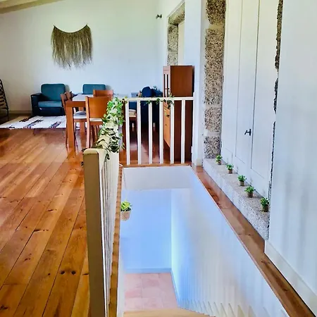 Geres - Aldeia Turistica De Louredo 维埃拉·多米尼奥