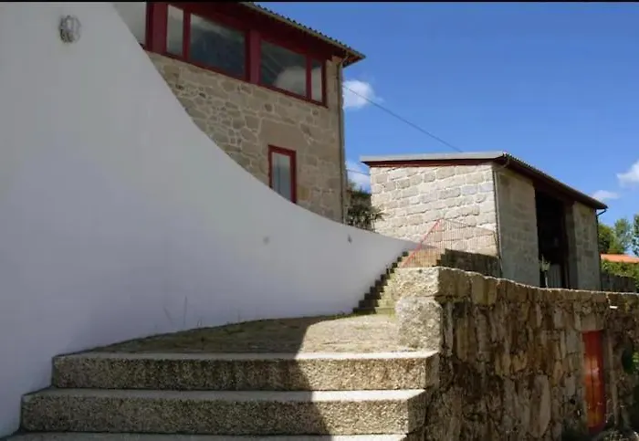 펜션 Geres - Aldeia Turistica De Louredo 비에이라도미노