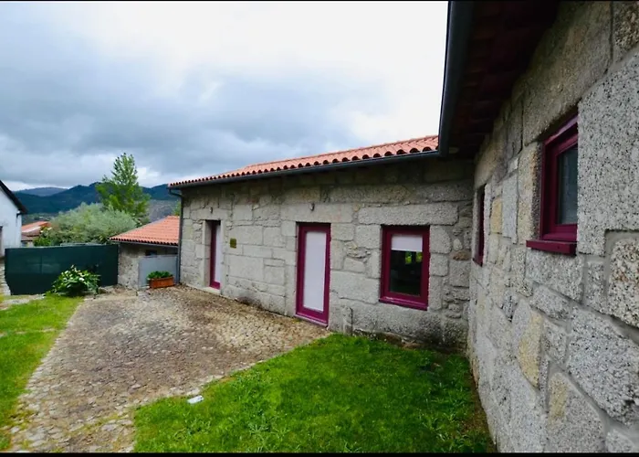 펜션 Geres - Aldeia Turistica De Louredo