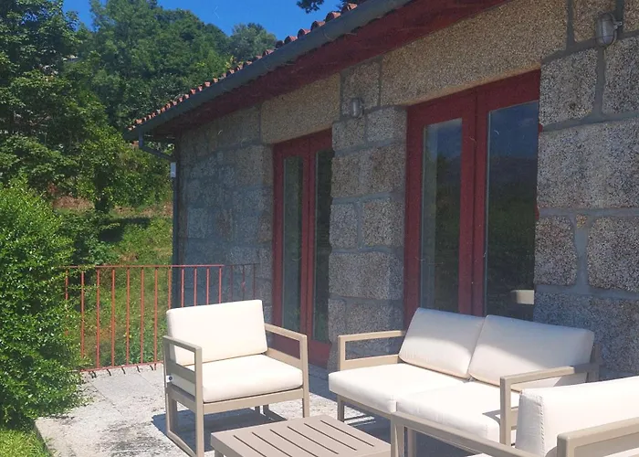 Geres - Aldeia Turistica De Louredo 펜션 *