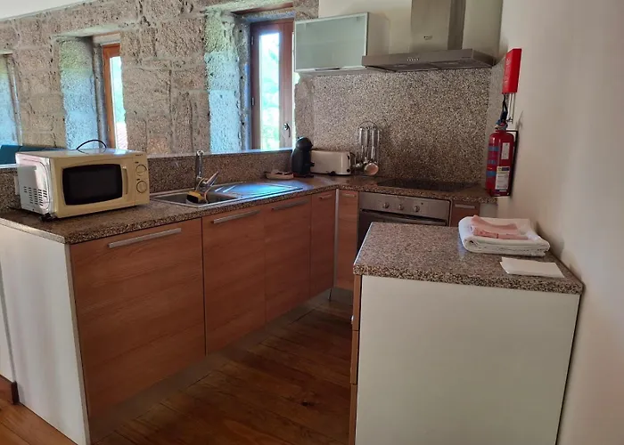 Gerês - Aldeia Turística De Louredo * Vieira do Minho